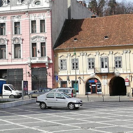 Leyla Hostel Braşov Exterior foto